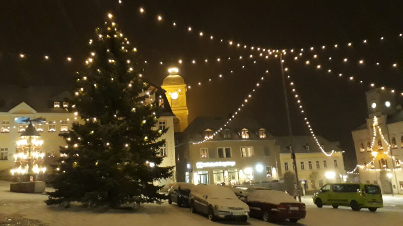 Frohe Weihnachten und einen guten Rutsch!